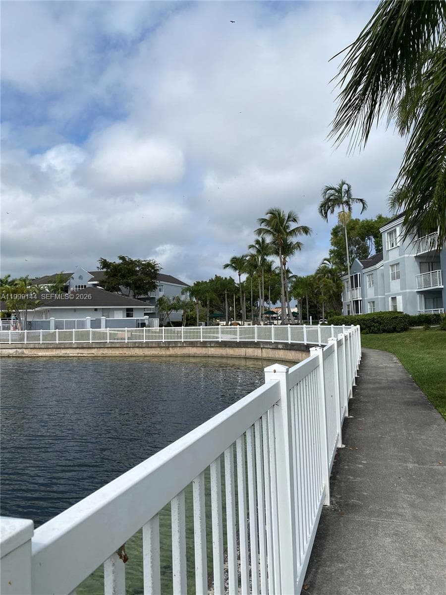 8500 SW 212th St # 106, Cutler Bay FL 33189 — 36