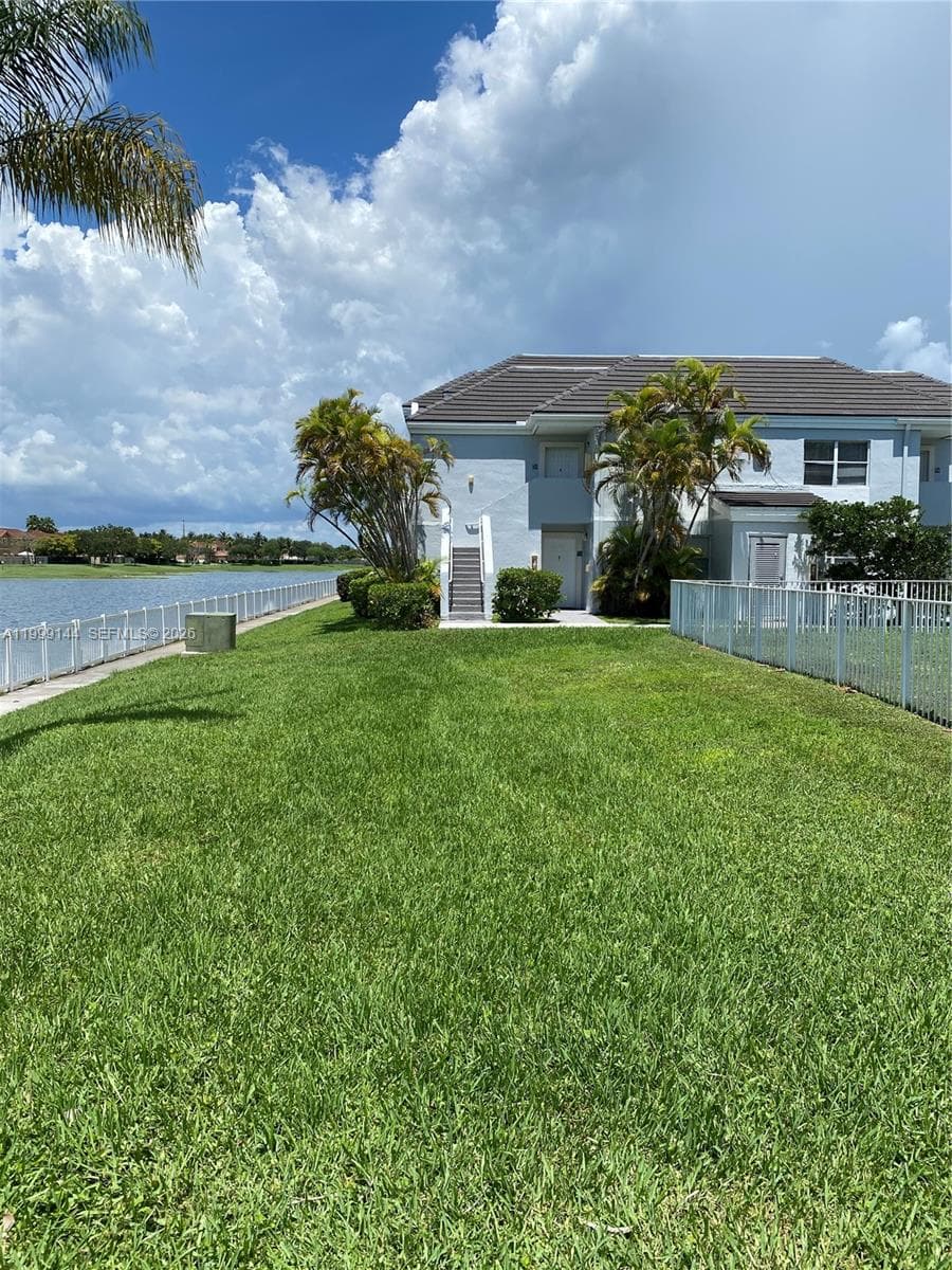 8500 SW 212th St # 106, Cutler Bay FL 33189 — 40