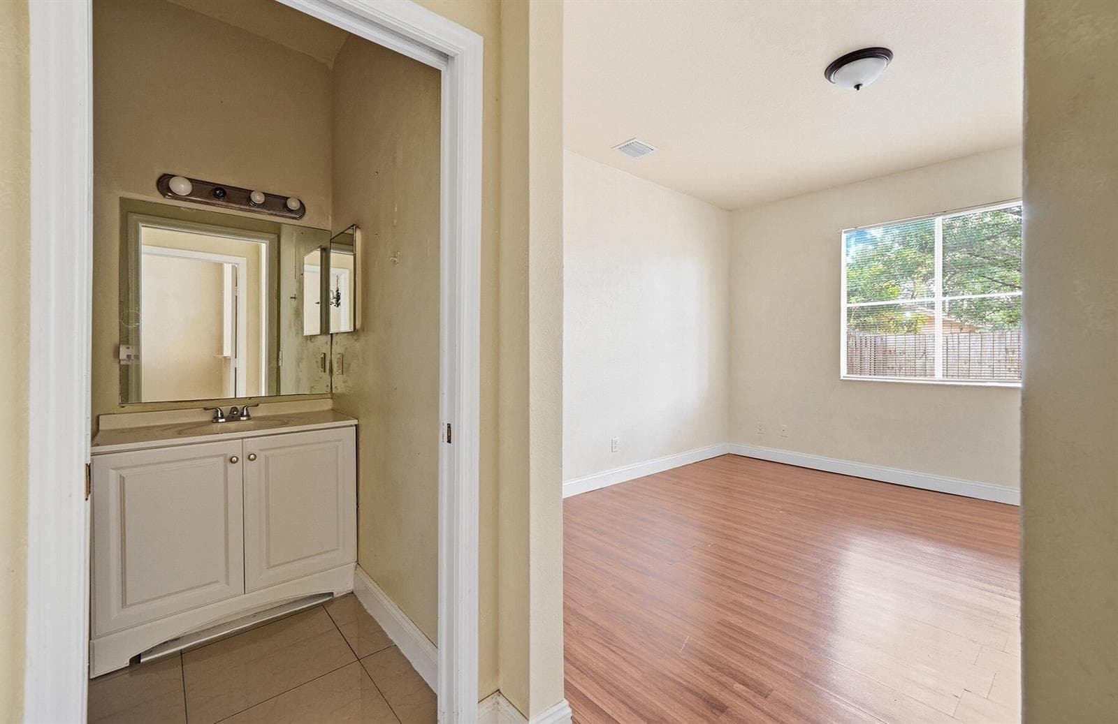 1584 SW 2nd Street, Homestead FL 33030 — 17