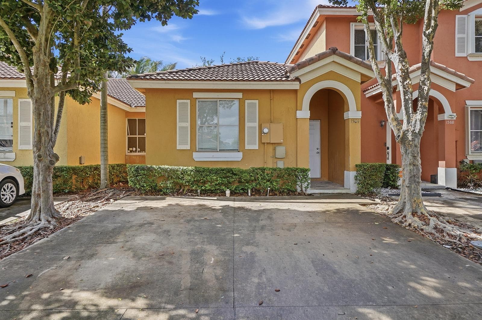 1584 SW 2nd Street, Homestead FL 33030 — 1