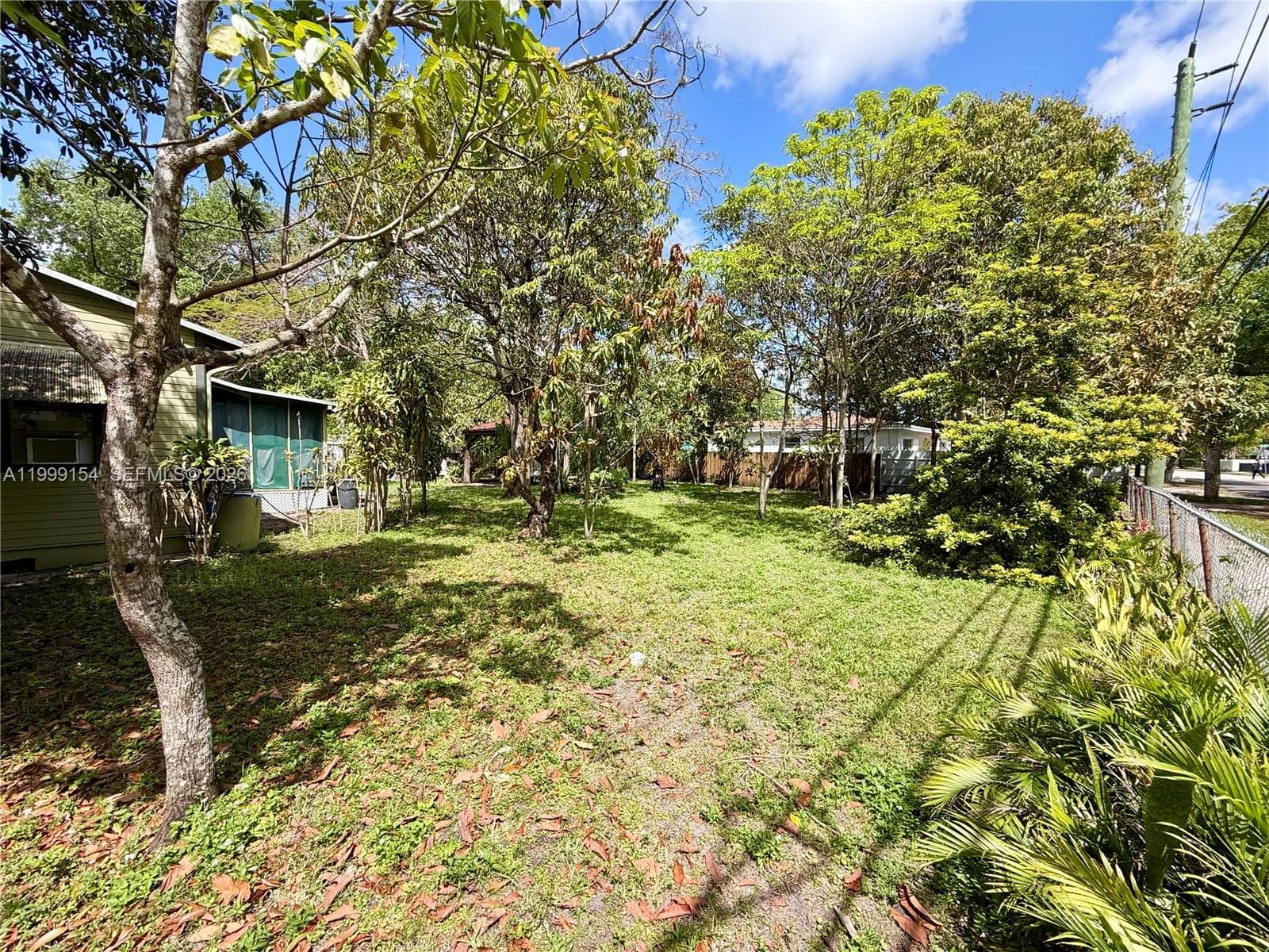 777 NE 144th St, North Miami FL 33161 — 16