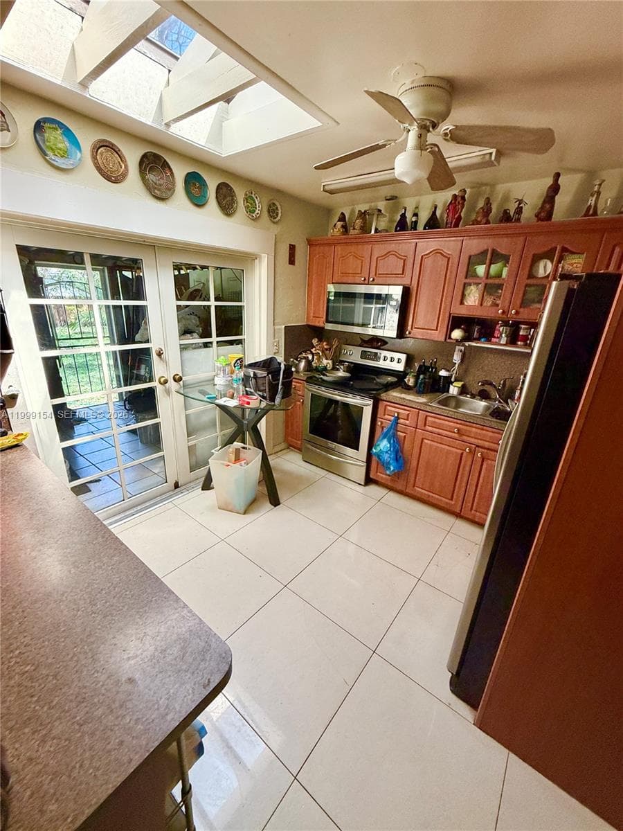 777 NE 144th St, North Miami FL 33161 — 11