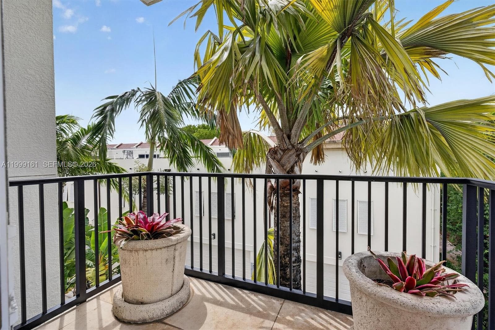 650 Valencia Ave # 302, Coral Gables FL 33134 — 62