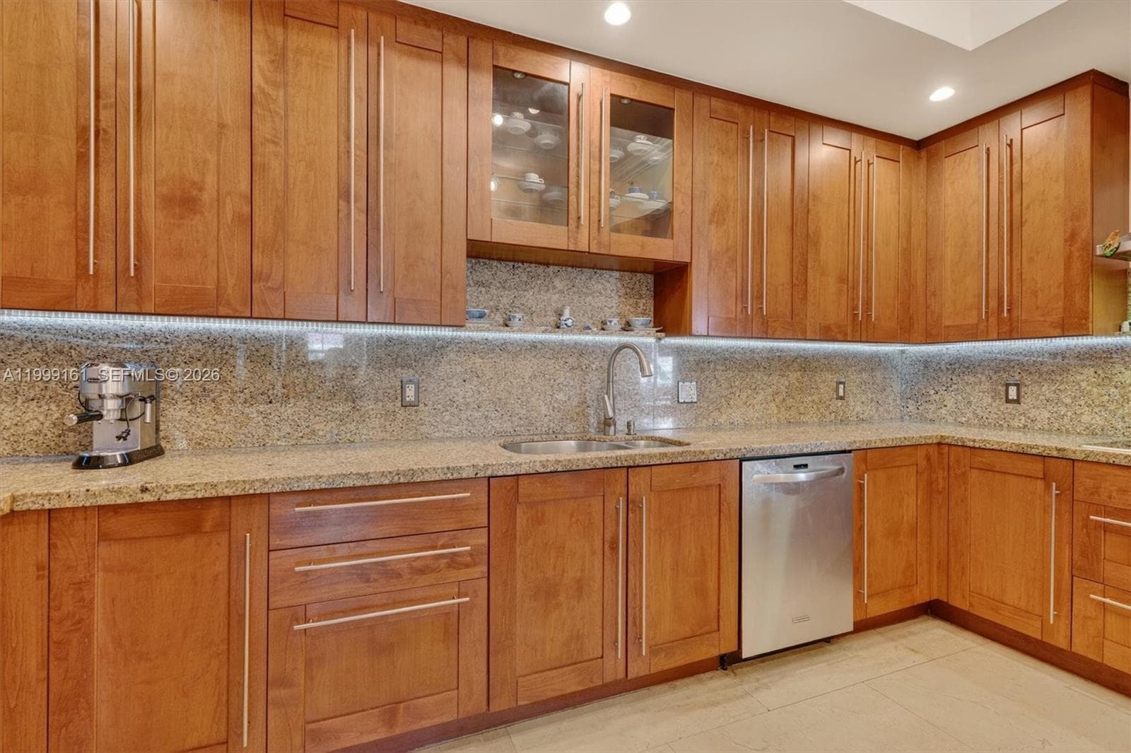 650 Valencia Ave # 302, Coral Gables FL 33134 — 34