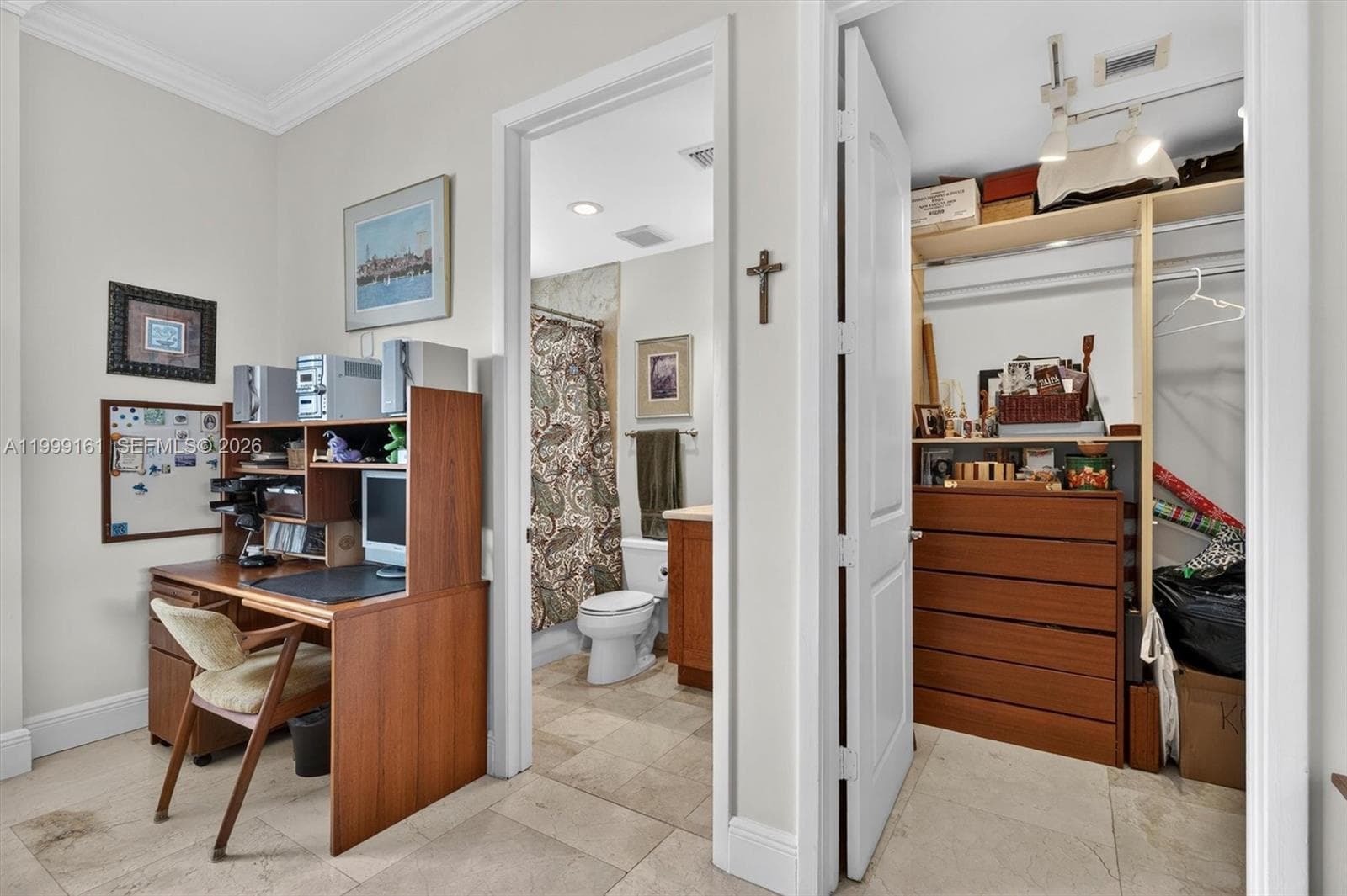 650 Valencia Ave # 302, Coral Gables FL 33134 — 37