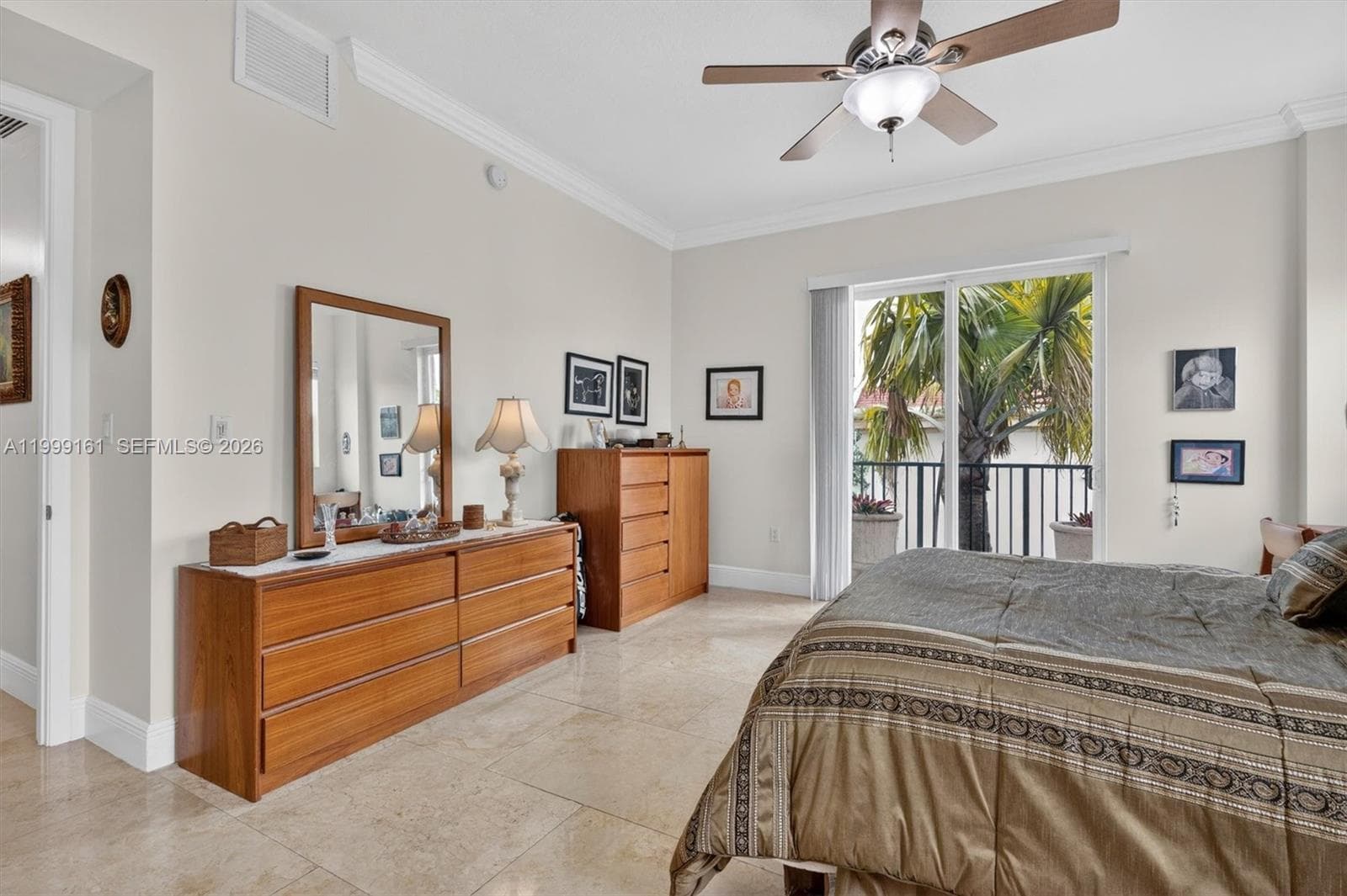 650 Valencia Ave # 302, Coral Gables FL 33134 — 48