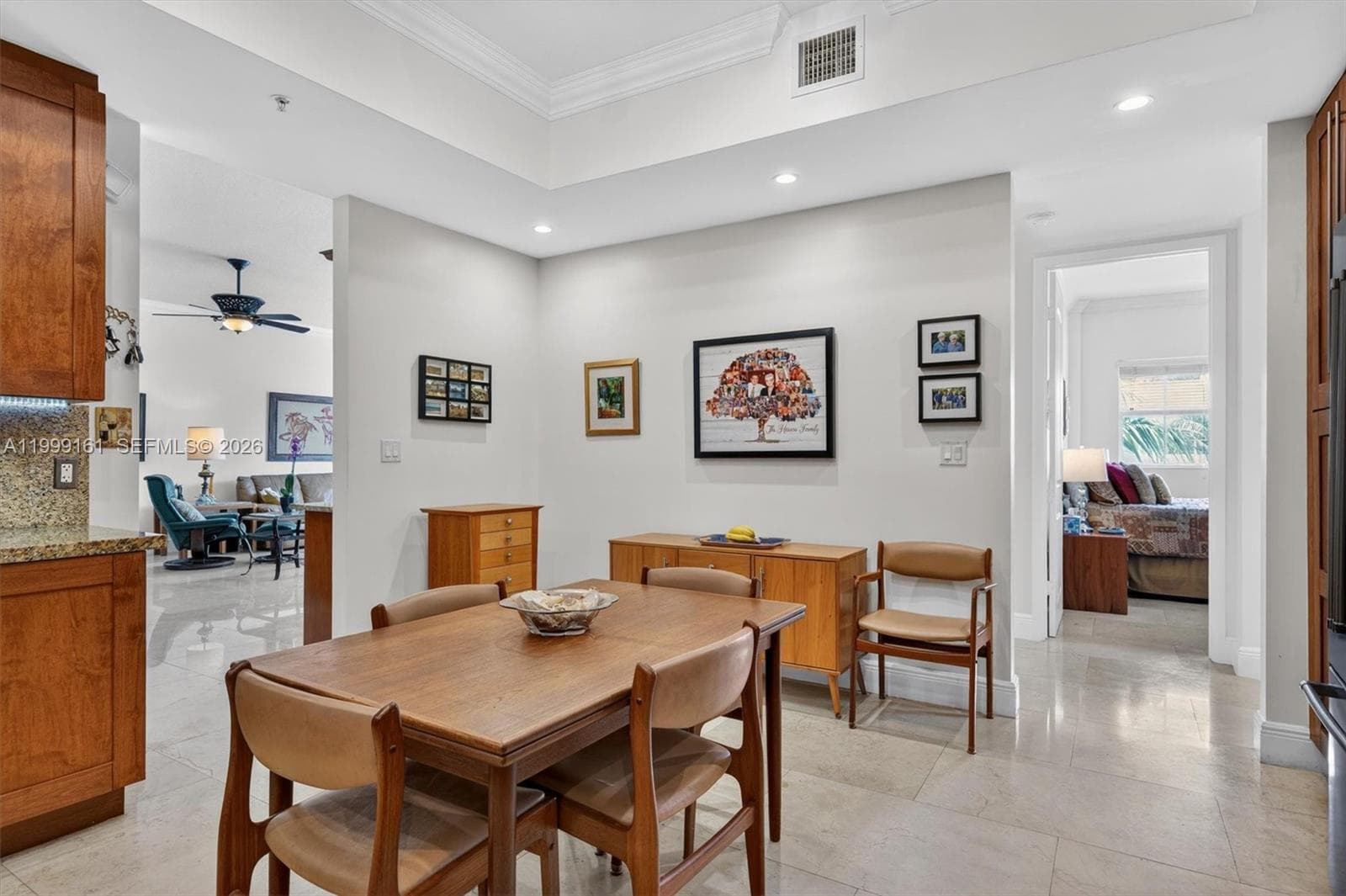 650 Valencia Ave # 302, Coral Gables FL 33134 — 35