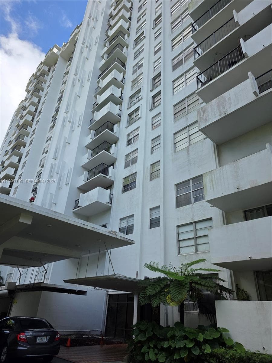 2780 NE 183rd St # 1802, Aventura FL 33160 — 7