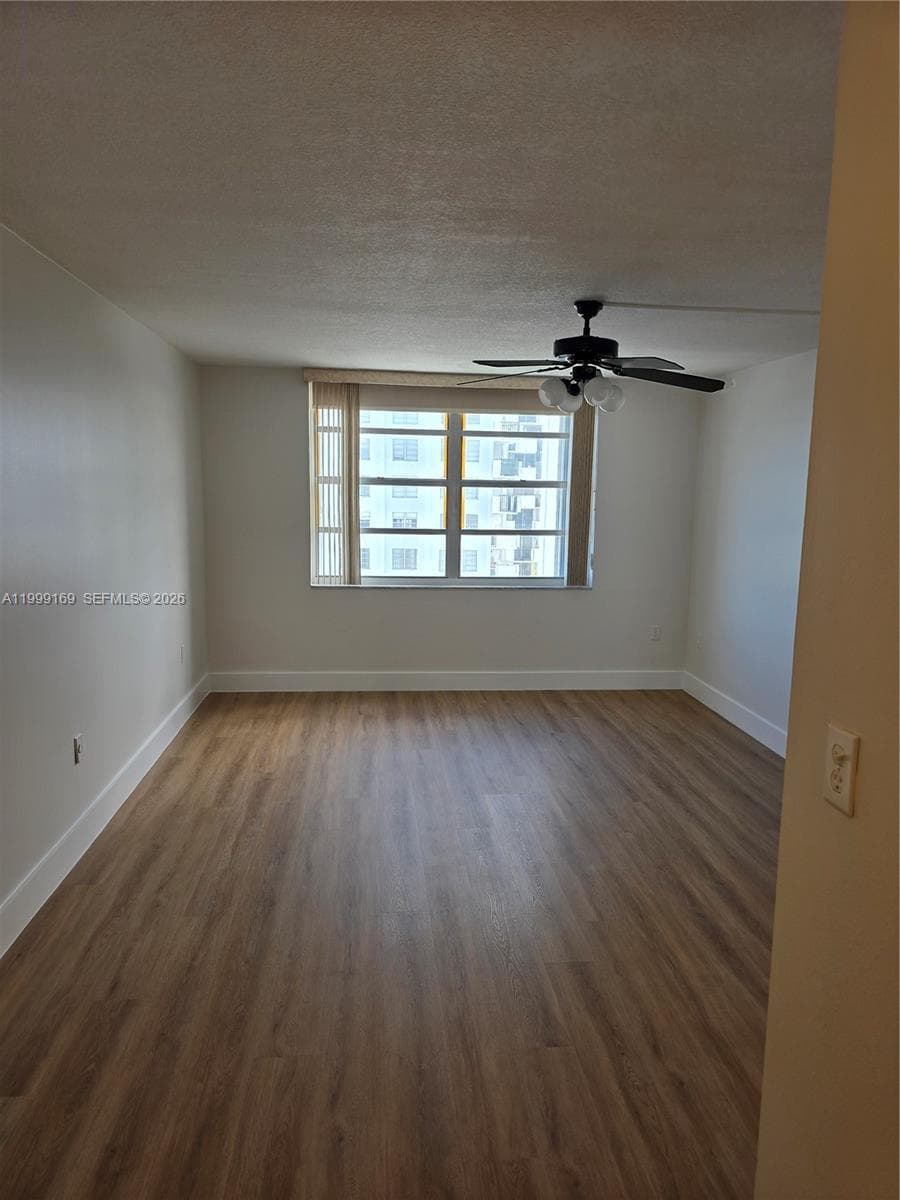 2780 NE 183rd St # 1802, Aventura FL 33160 — 36