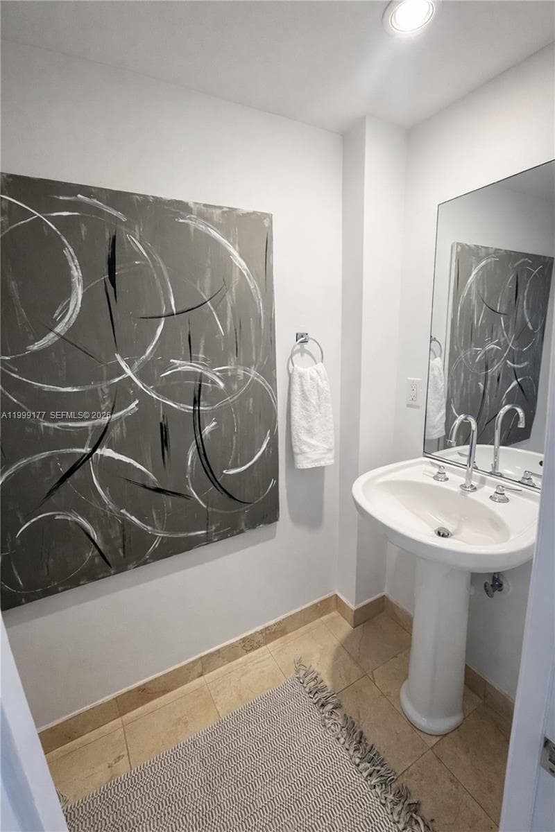 6917 Collins Ave # 1611, Miami Beach FL 33141 — 14