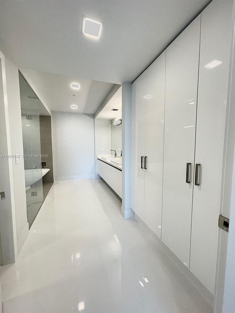 330 Sunny Isles Blvd # 905, Sunny Isles Beach FL 33160 — 12