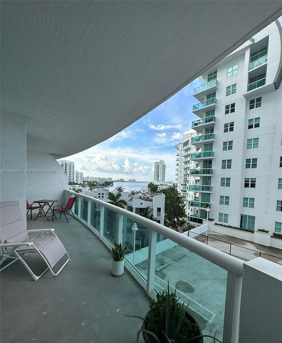 7900 Harbor Island Dr # 610, North Bay Village FL 33141 — 5
