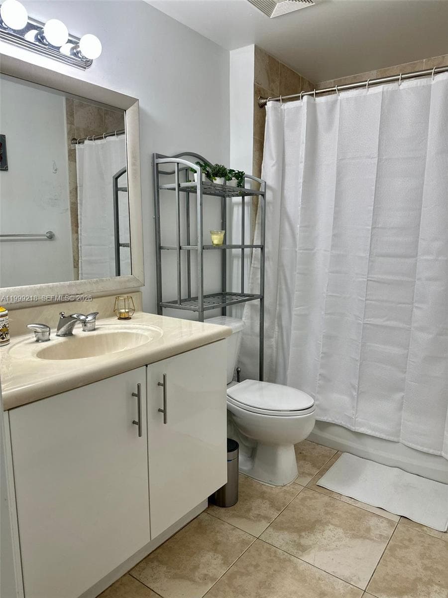 7900 Harbor Island Dr # 610, North Bay Village FL 33141 — 8