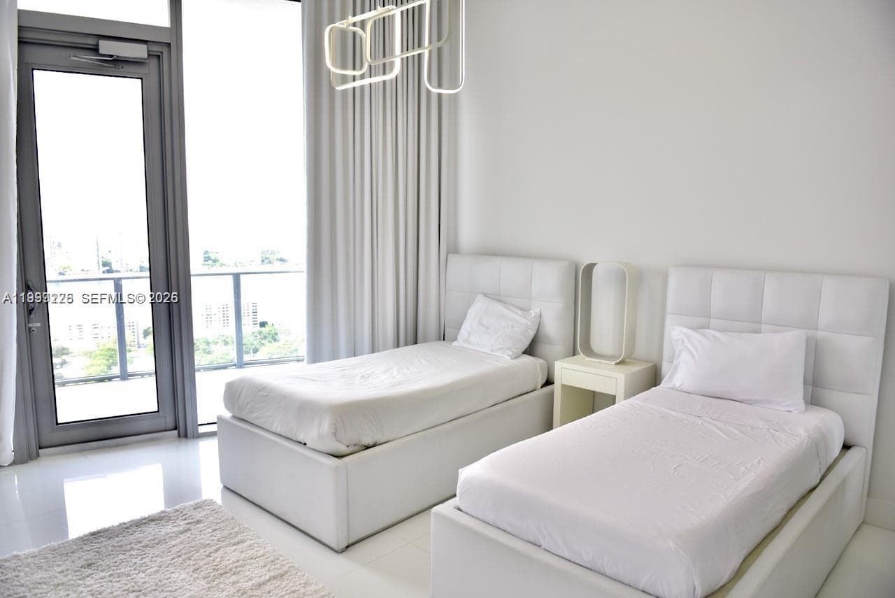 17475 Collins Ave # 2802, Sunny Isles Beach FL 33160 — 46