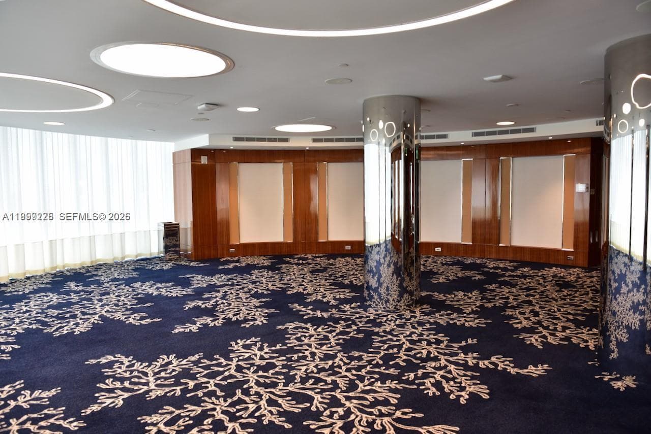 17475 Collins Ave # 2802, Sunny Isles Beach FL 33160 — 41