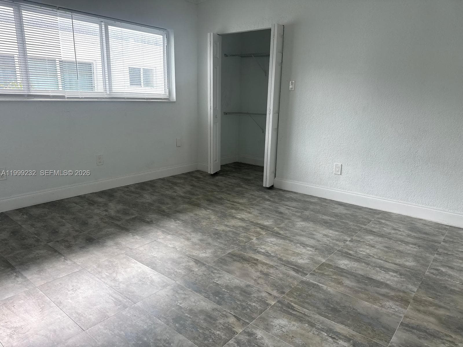 3681 NE 170th St # 4, North Miami Beach FL 33160 — 33