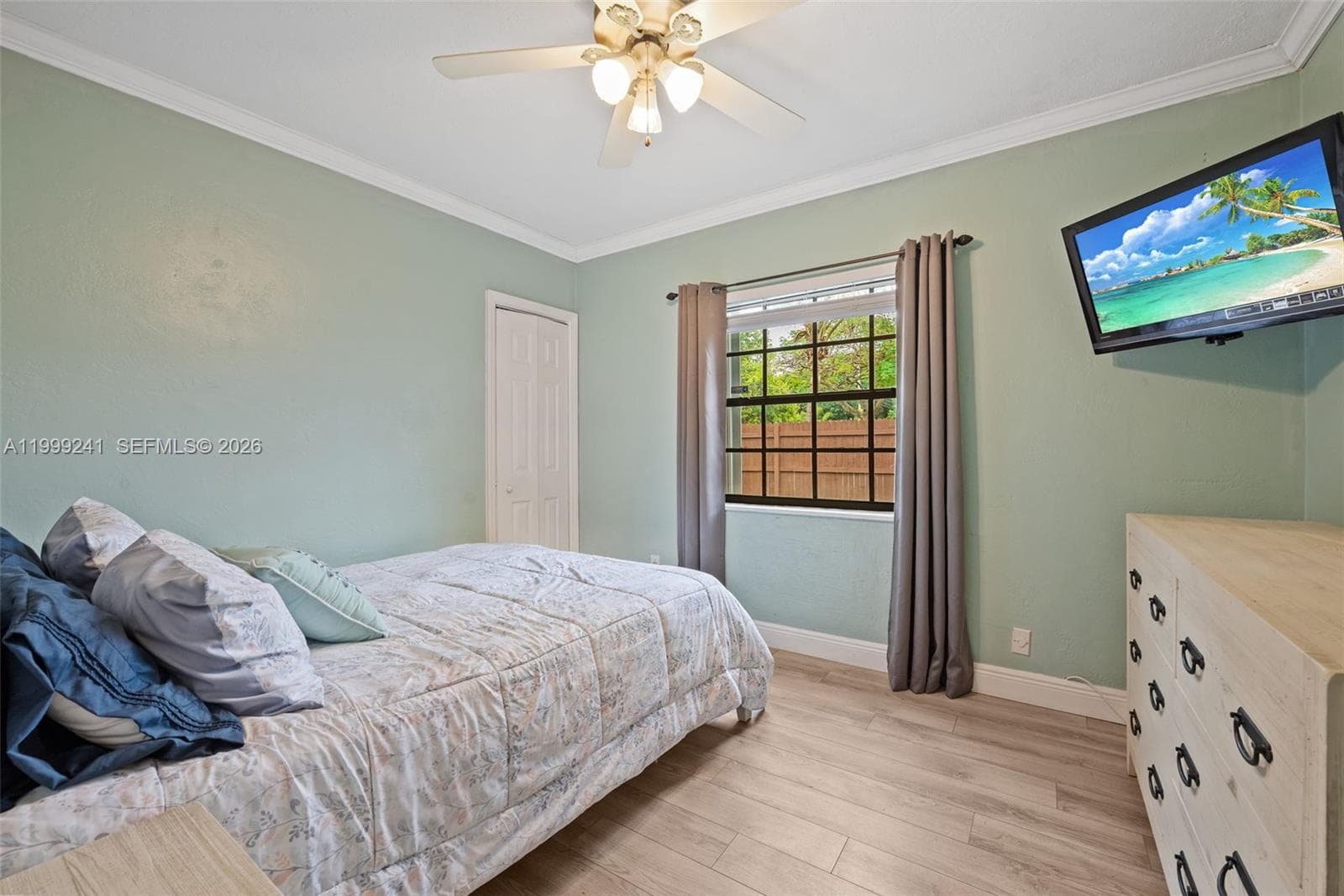 1395 NE 177th St, North Miami Beach FL 33162 — 14