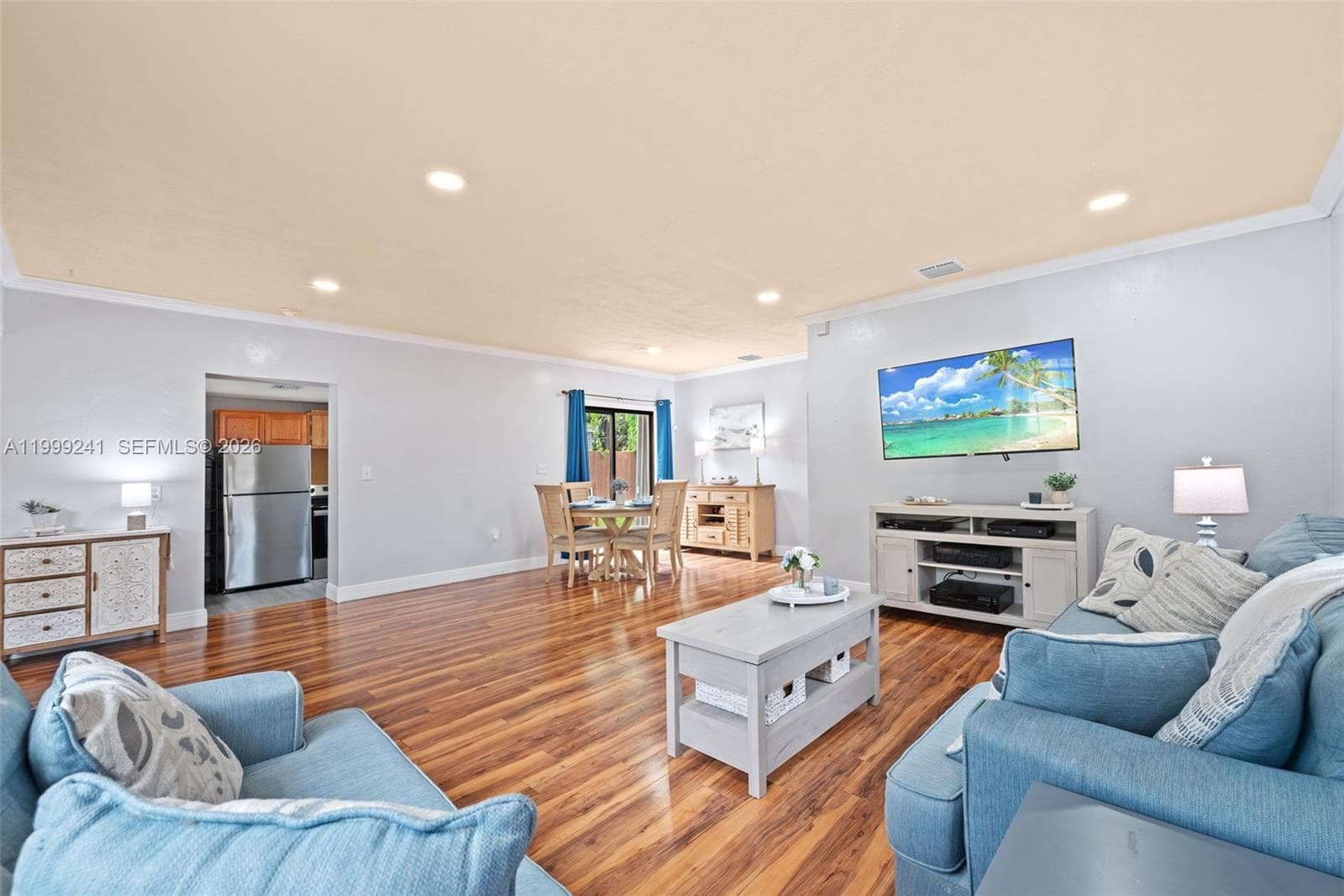 1395 NE 177th St, North Miami Beach FL 33162 — 8