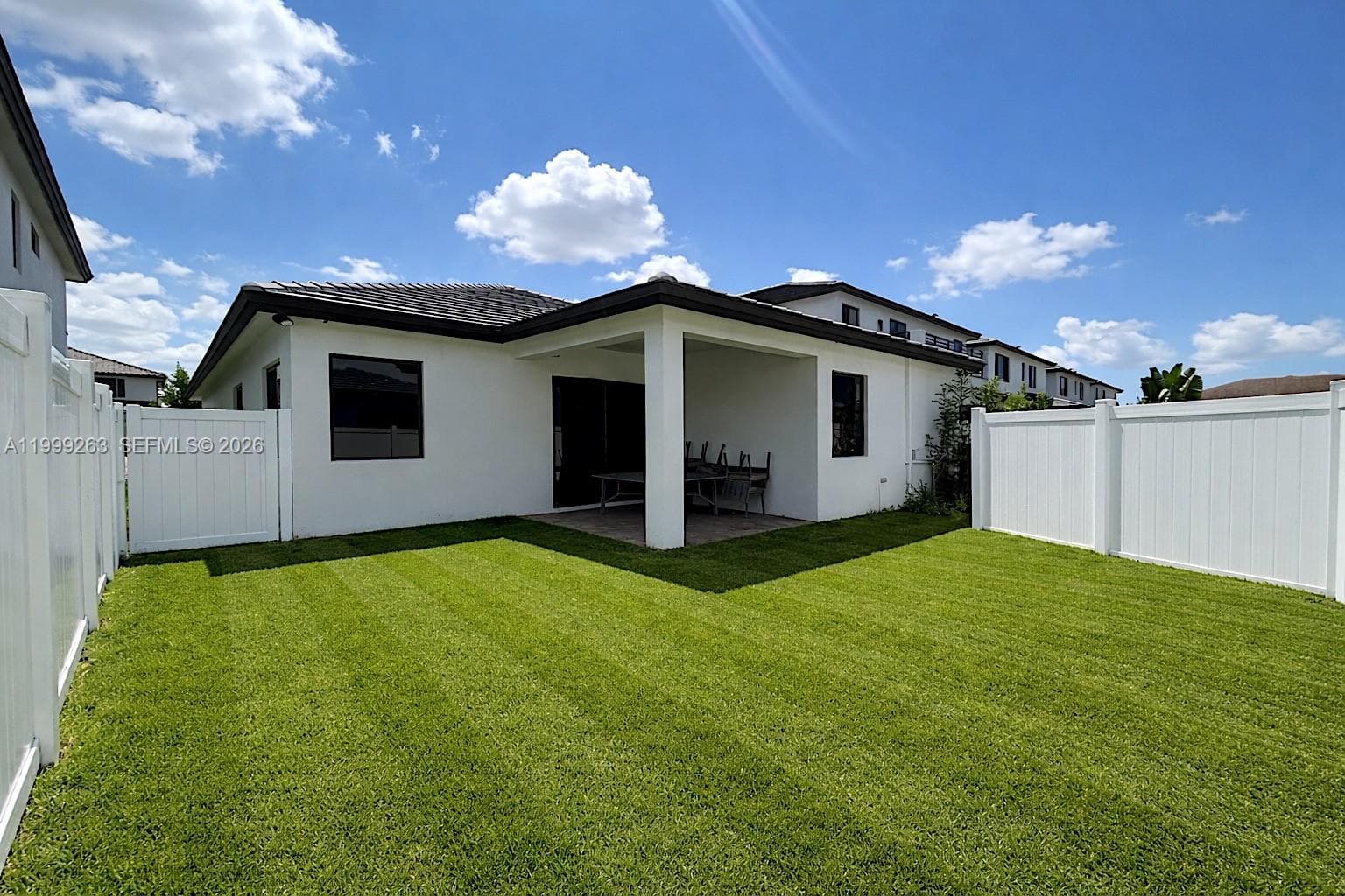 8037 NW 46th Ter, Doral FL 33166 — 28