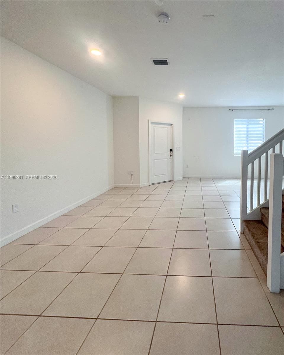 20800 NE 5th Ct, Miami FL 33179 — 7