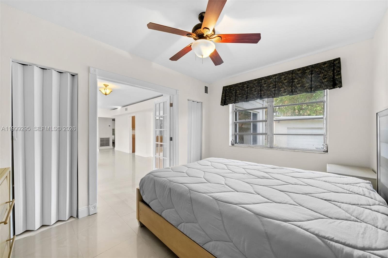 261 188th St # 261, Sunny Isles Beach FL 33160 — 24