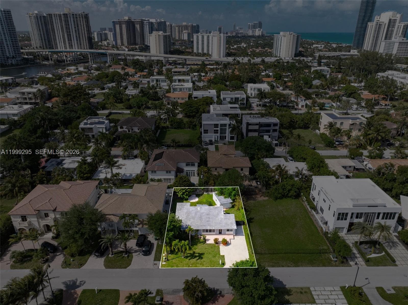 261 188th St # 261, Sunny Isles Beach FL 33160 — 33