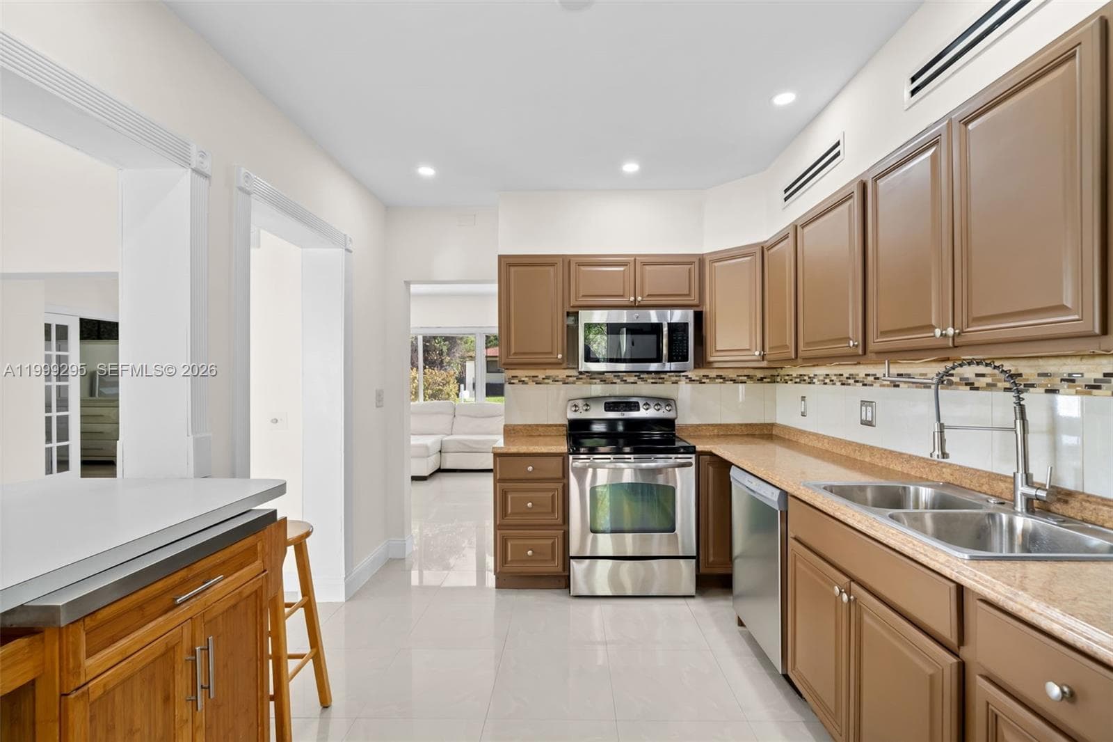 261 188th St # 261, Sunny Isles Beach FL 33160 — 14