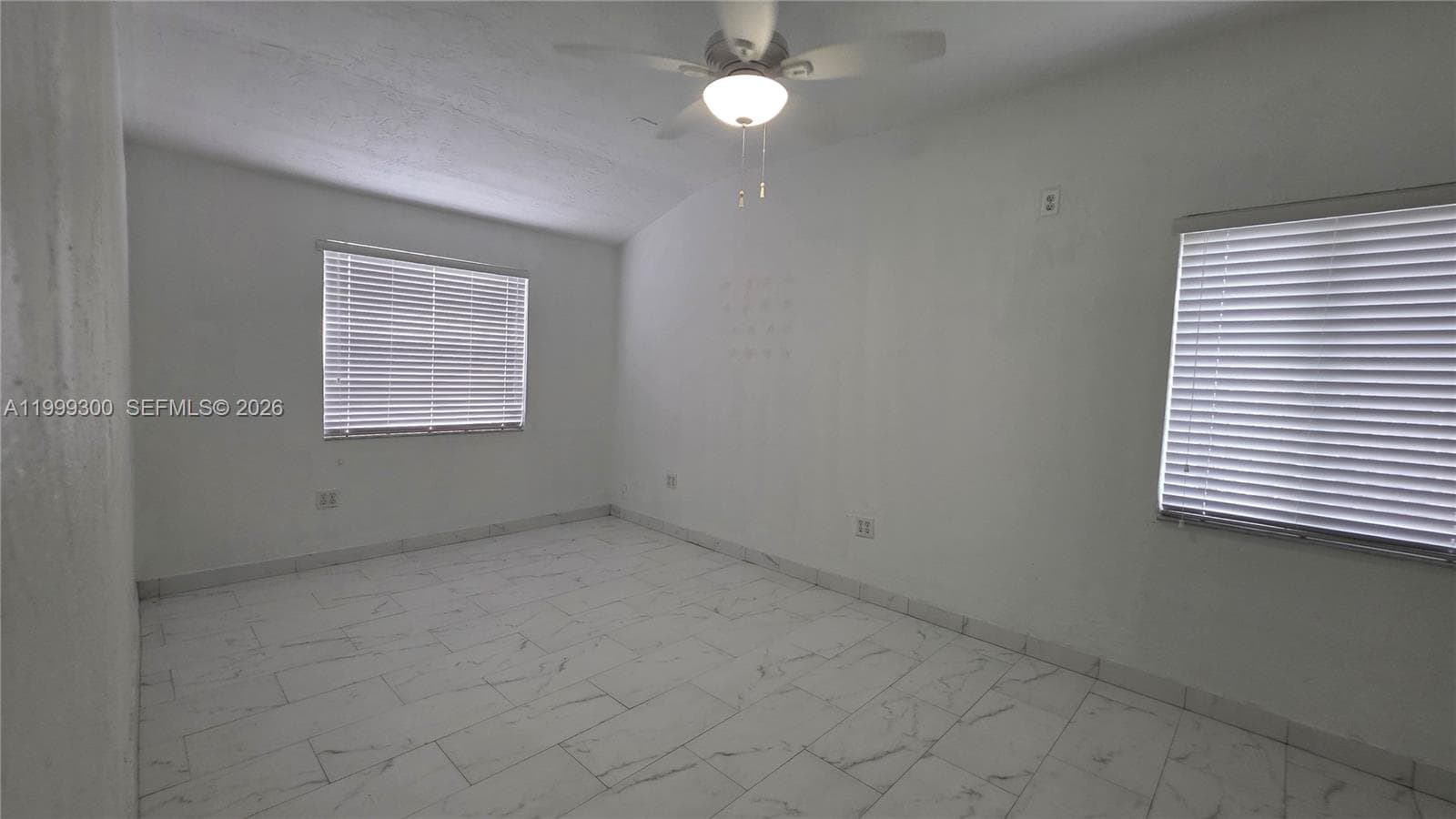3325 S Lake Dr, Miami FL 33155 — 5