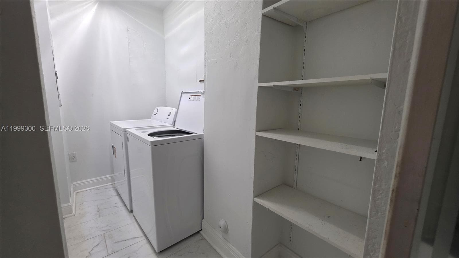 3325 S Lake Dr, Miami FL 33155 — 10