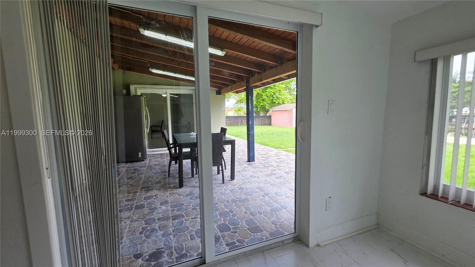 3325 S Lake Dr, Miami FL 33155 — 18