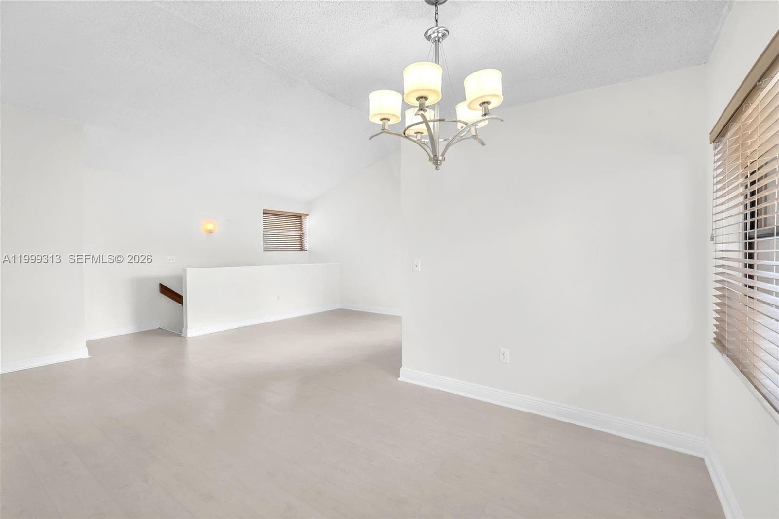 685 W Park Dr # 11, Miami FL 33172 — 15
