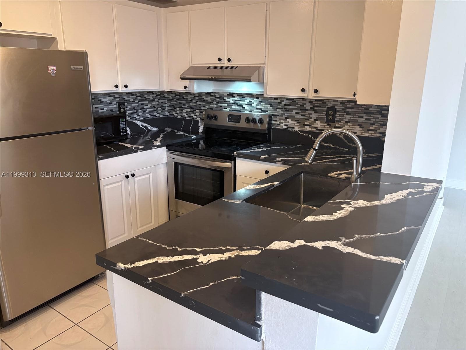 685 W Park Dr # 11, Miami FL 33172 — 31