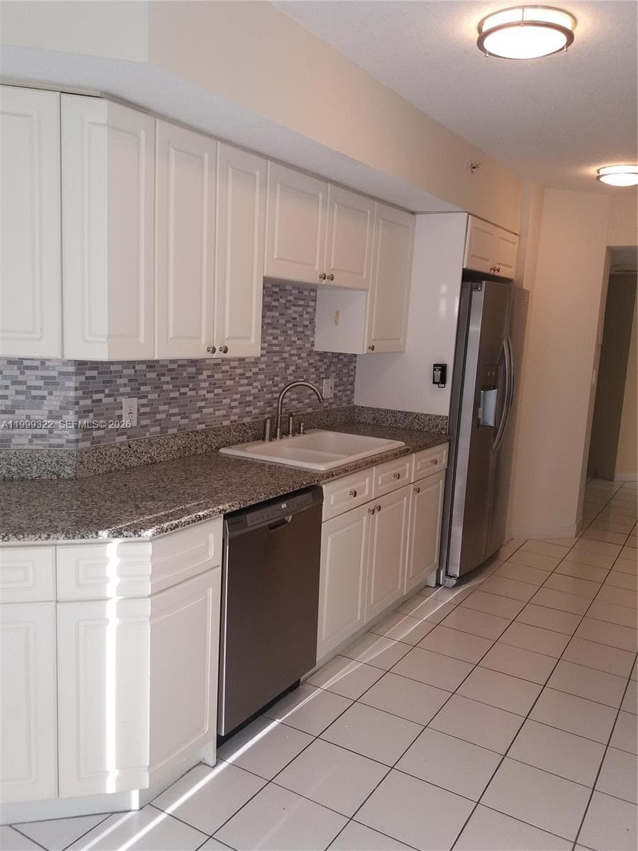 17275 Collins Ave # 801, Sunny Isles Beach FL 33160 — 28