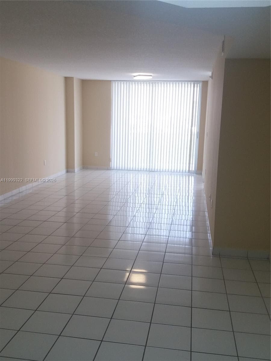17275 Collins Ave # 801, Sunny Isles Beach FL 33160 — 30