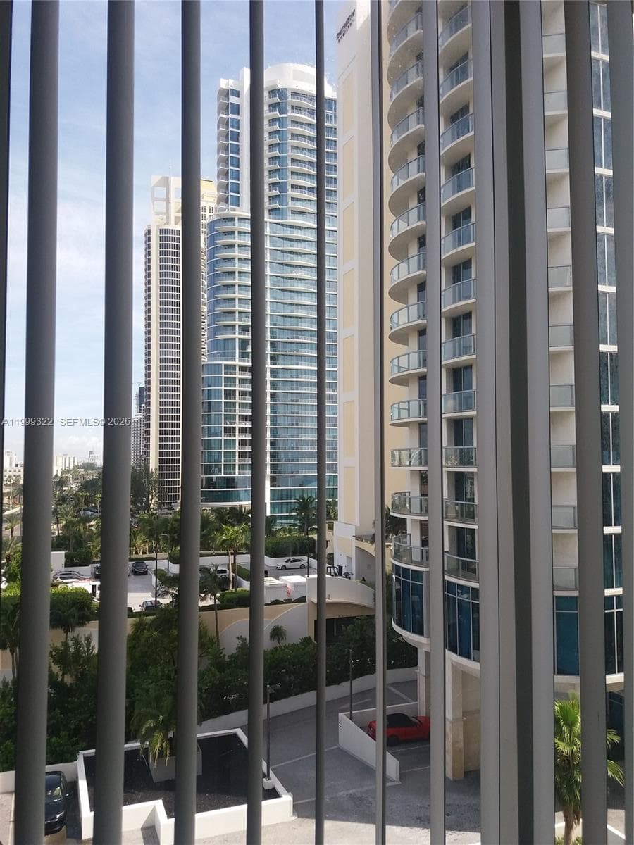 17275 Collins Ave # 801, Sunny Isles Beach FL 33160 — 34