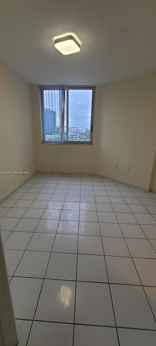 17275 Collins Ave # 801, Sunny Isles Beach FL 33160 — 41