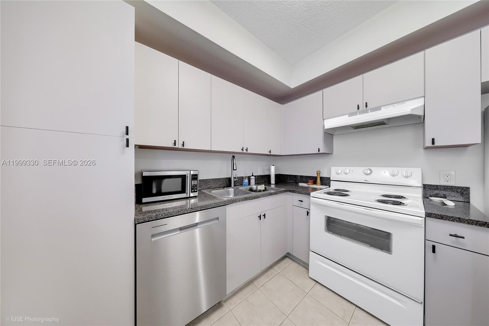 115 SW 11th St # 505, Miami FL 33130 — 5
