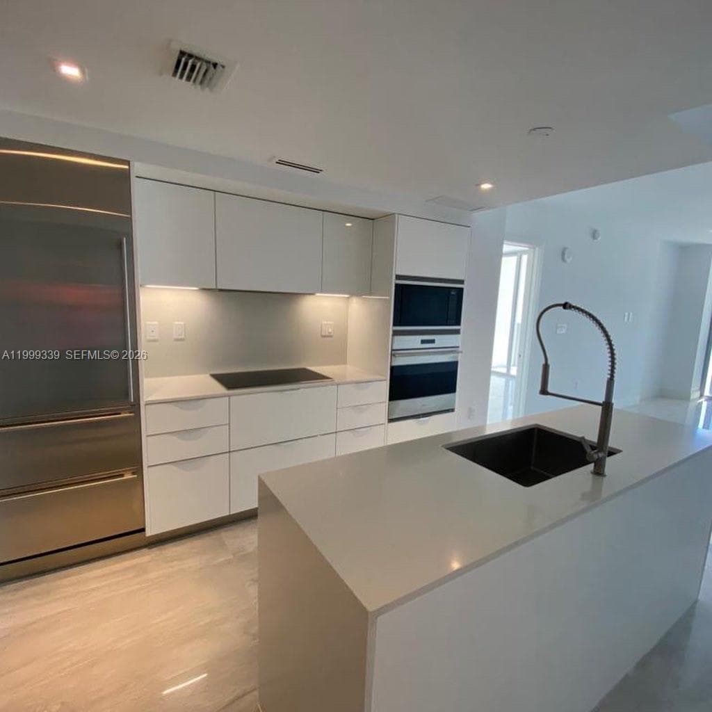 9521 E Bay Harbor Dr # 605, Bay Harbor Islands FL 33154 — 6
