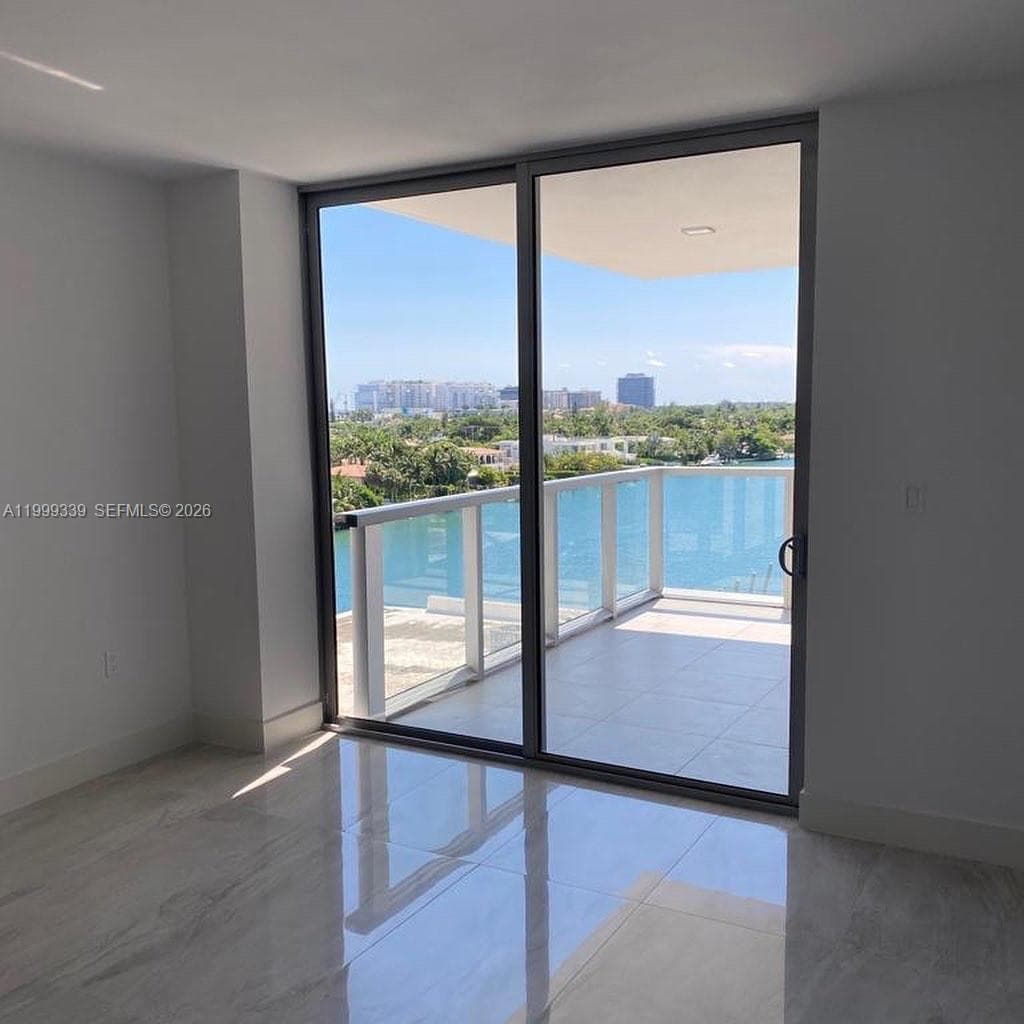 9521 E Bay Harbor Dr # 605, Bay Harbor Islands FL 33154 — 3