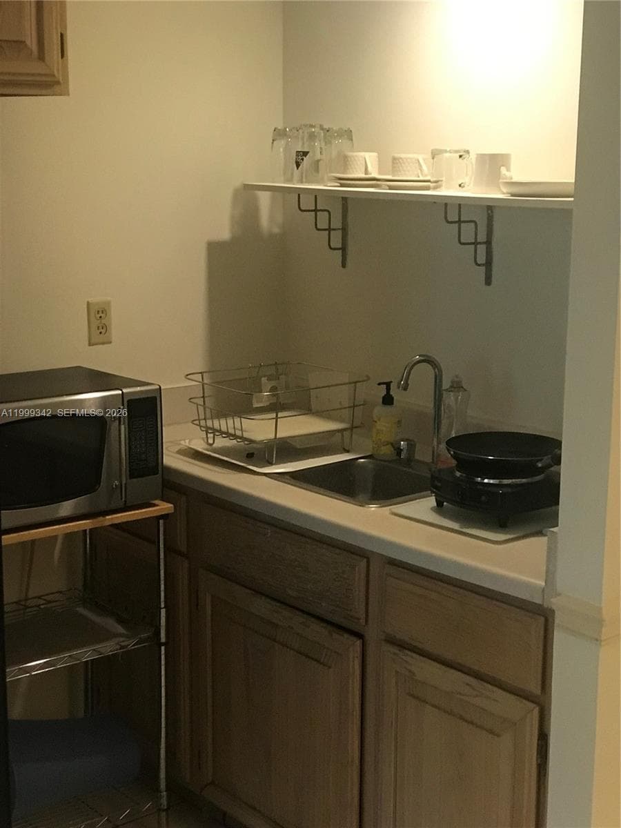 1280 S Alhambra Cir # 1111B, Coral Gables FL 33146 — 16