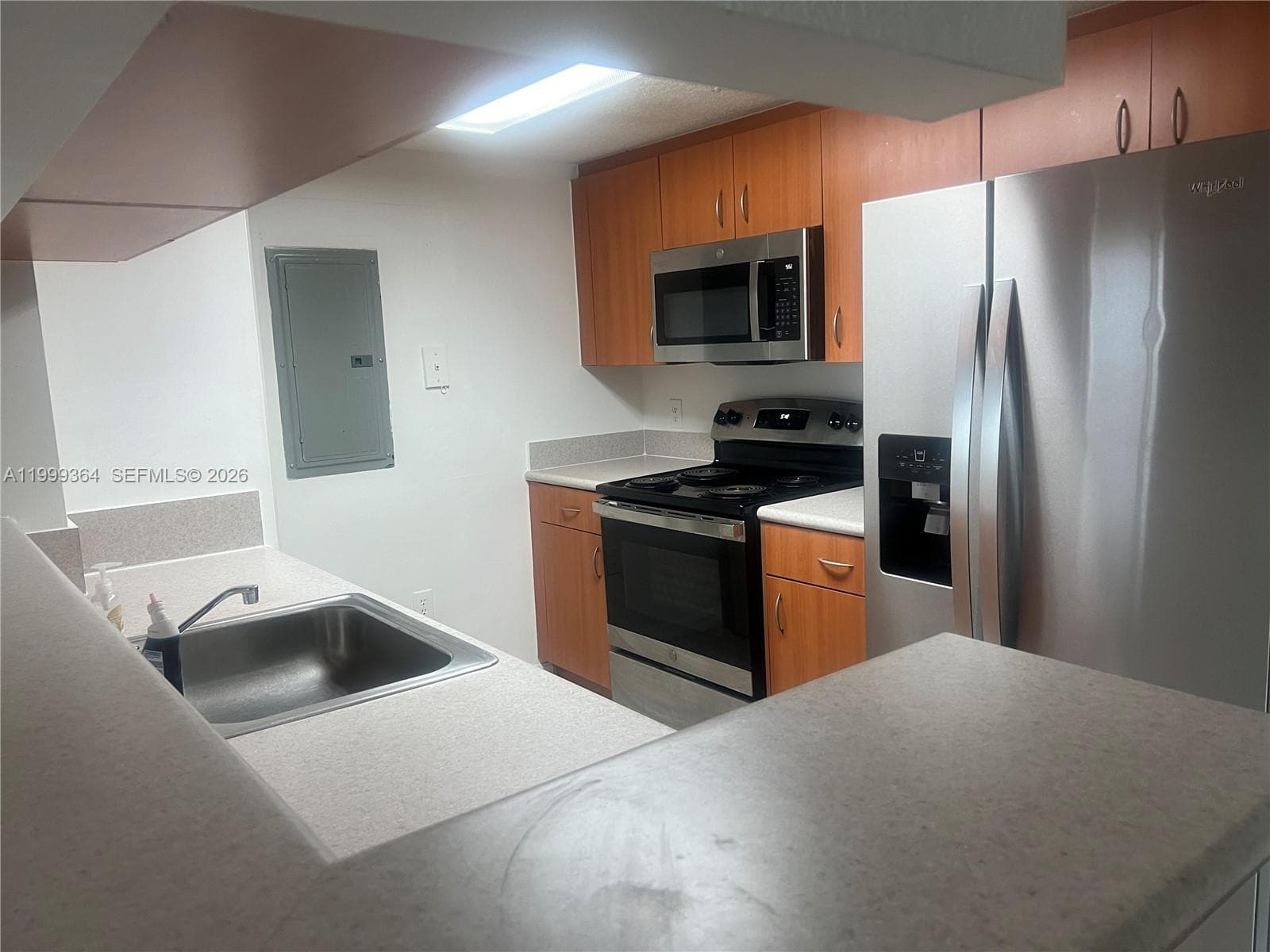 816 NW 11th St # 1002, Miami FL 33136 — 3