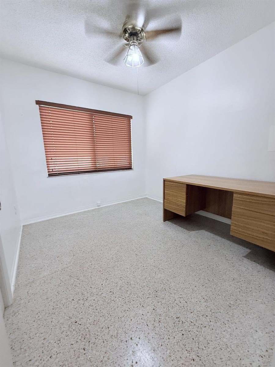 957 W 67th Street, Hialeah FL 33012 — 13