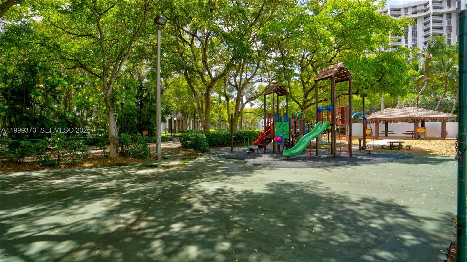 4000 Towerside Ter # 908, Miami FL 33138 — 32