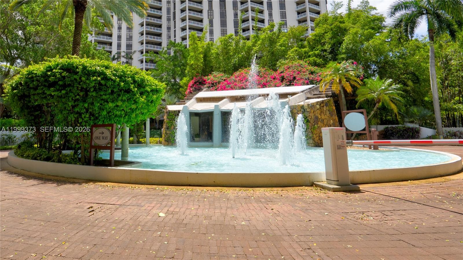 4000 Towerside Ter # 908, Miami FL 33138 — 49