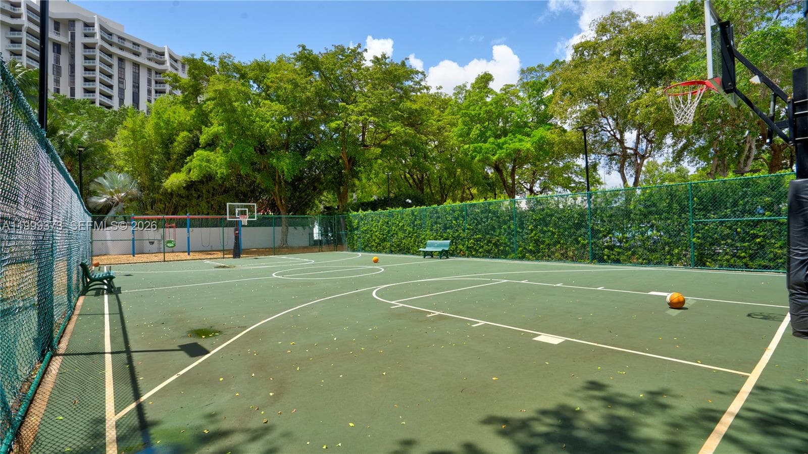 4000 Towerside Ter # 908, Miami FL 33138 — 33