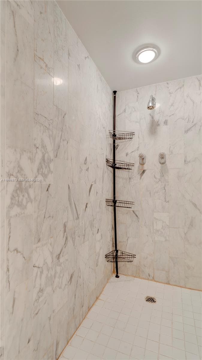4000 Towerside Ter # 908, Miami FL 33138 — 14