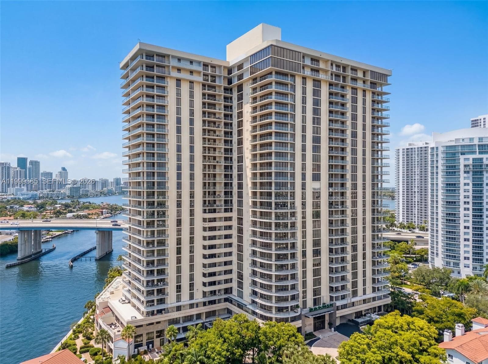 19355 Turnberry Way # 24C, Aventura FL 33180 — 17