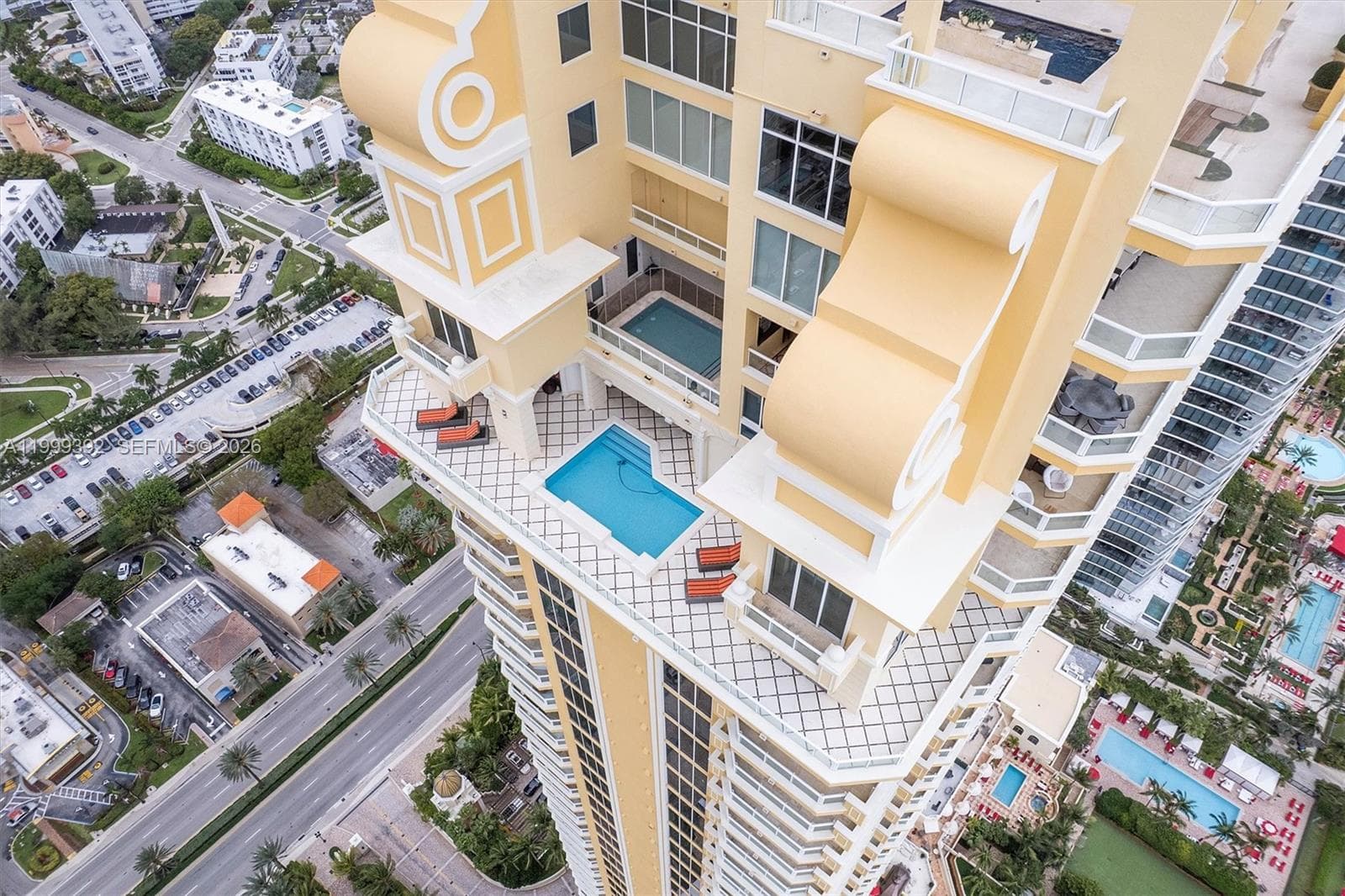17875 Collins Ave, Sunny Isles Beach FL 33160 — 34