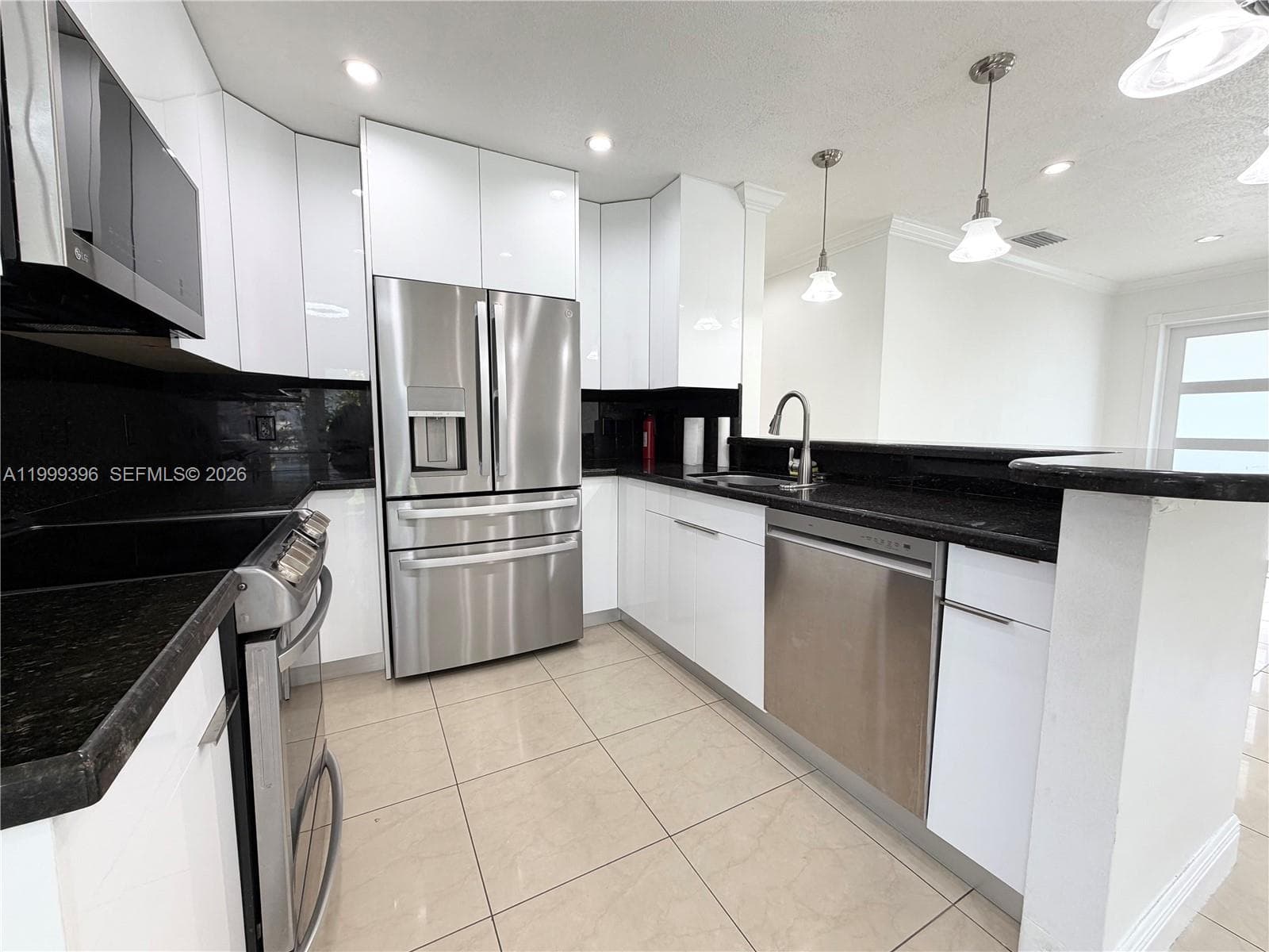 3250 SW 72 CT, Miami FL 33155 — 42