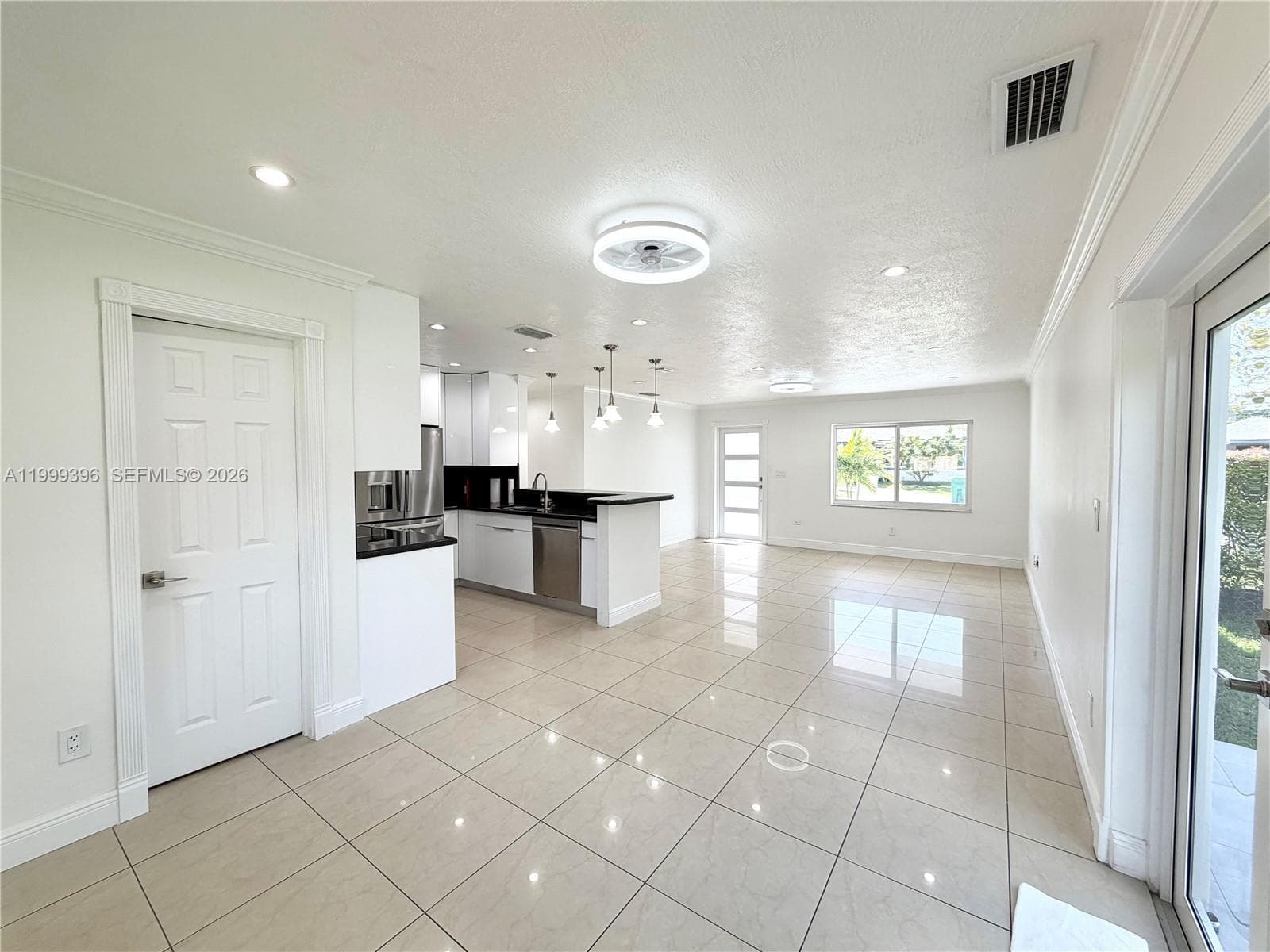 3250 SW 72 CT, Miami FL 33155 — 43